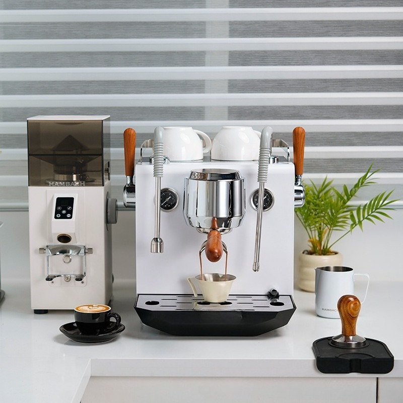 イタリア製半自動コーヒーマシン、多機能機器、家庭用・業務用エ - Coffee Equipment Manufacturers のレビューと価格