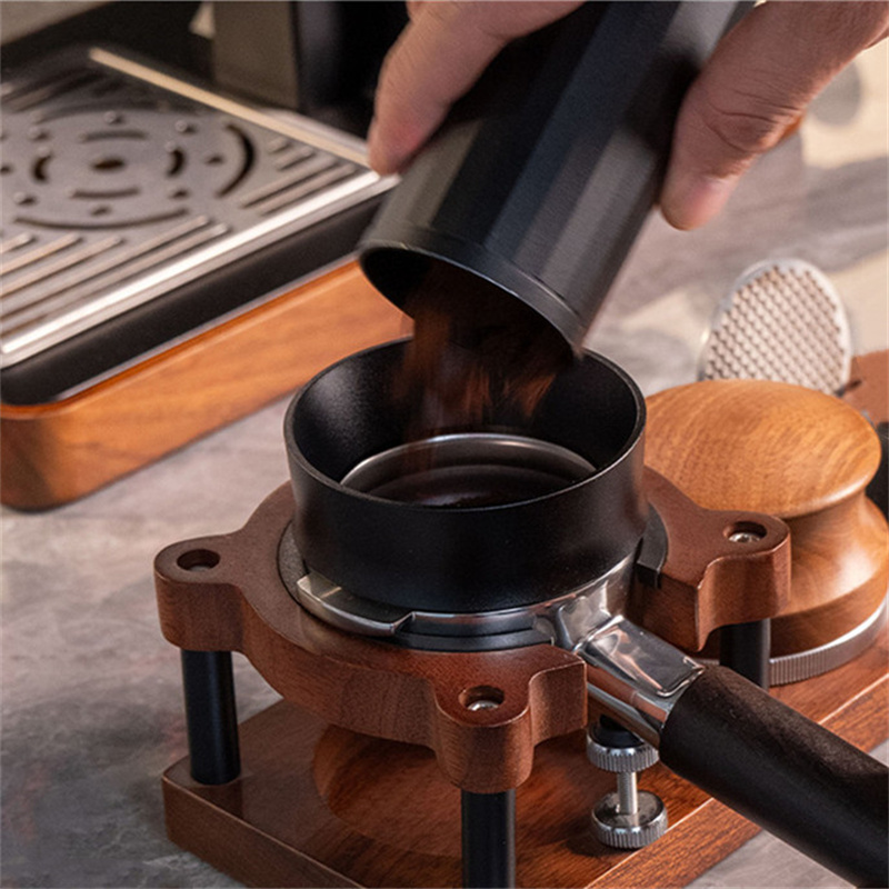 8つの磁石付き、こぼれ防止コーヒー計量リング、高さ30%アッ - Dosing Funnel Ring のレビューと価格