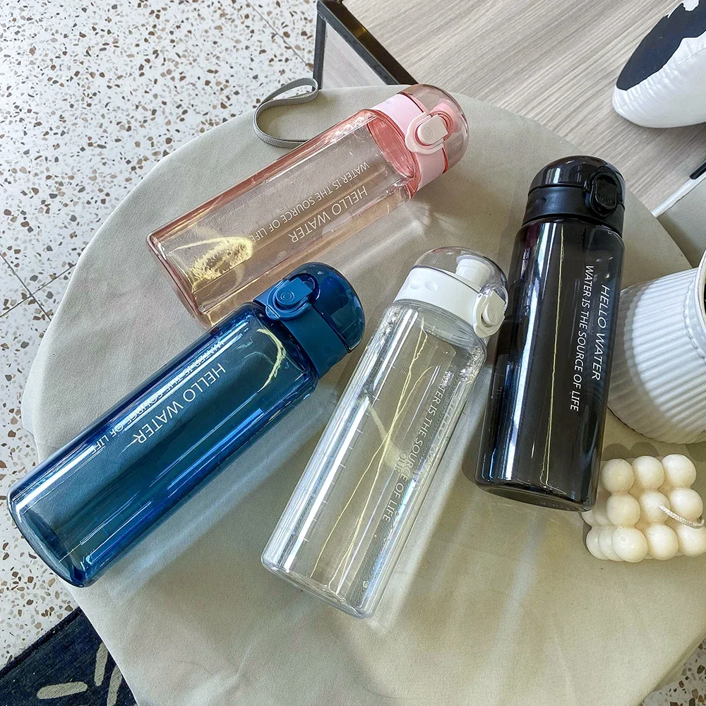 780 ミリリットルポータブル学校用プラスチック製水筒飲料用 - Coffee Equipment And Supplies のレビューと価格